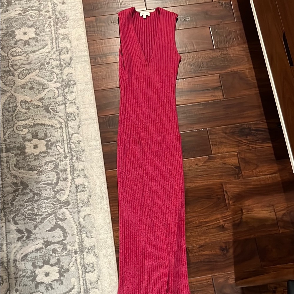 Ronny Kobo Collection magenta Sheath Maxi Dress V-Neck Sleeveless